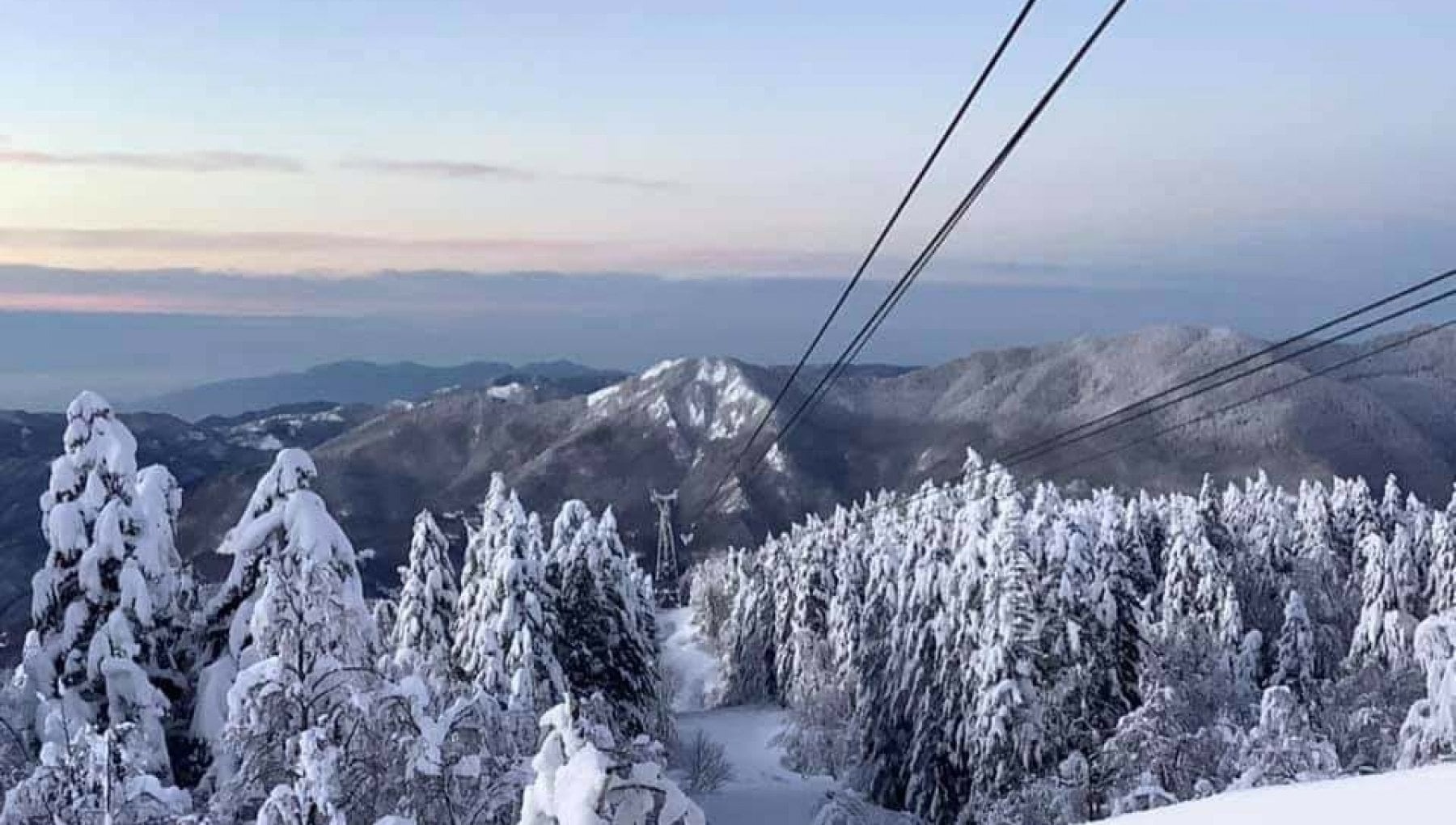 I borghi più belli della Toscana sotto la neve: fiabe di pietra e silenzio incantato